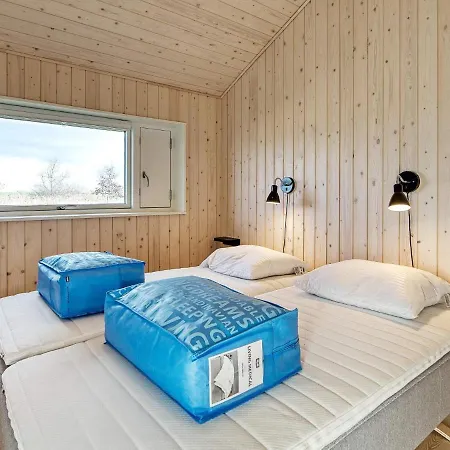 Holiday Lv Tatil Evi